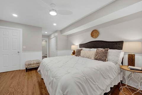 Tiny photo for 930 W Agatite Avenue #G, Chicago, IL 60640 (MLS # 12559194)