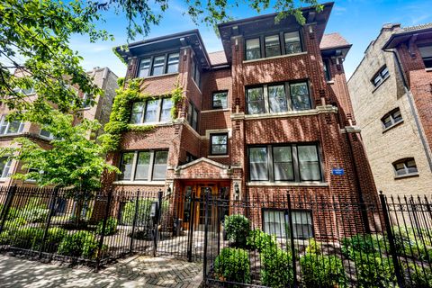 Photo of 930 W Agatite Avenue #G, Chicago, IL 60640 (MLS # 12559194)