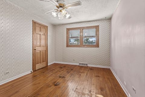 Tiny photo for 4317 W Linecrest Drive, Alsip, IL 60803 (MLS # 12533985)