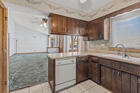 Tiny photo for 4317 W Linecrest Drive, Alsip, IL 60803 (MLS # 12533985)