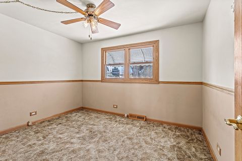 Tiny photo for 4317 W Linecrest Drive, Alsip, IL 60803 (MLS # 12533985)