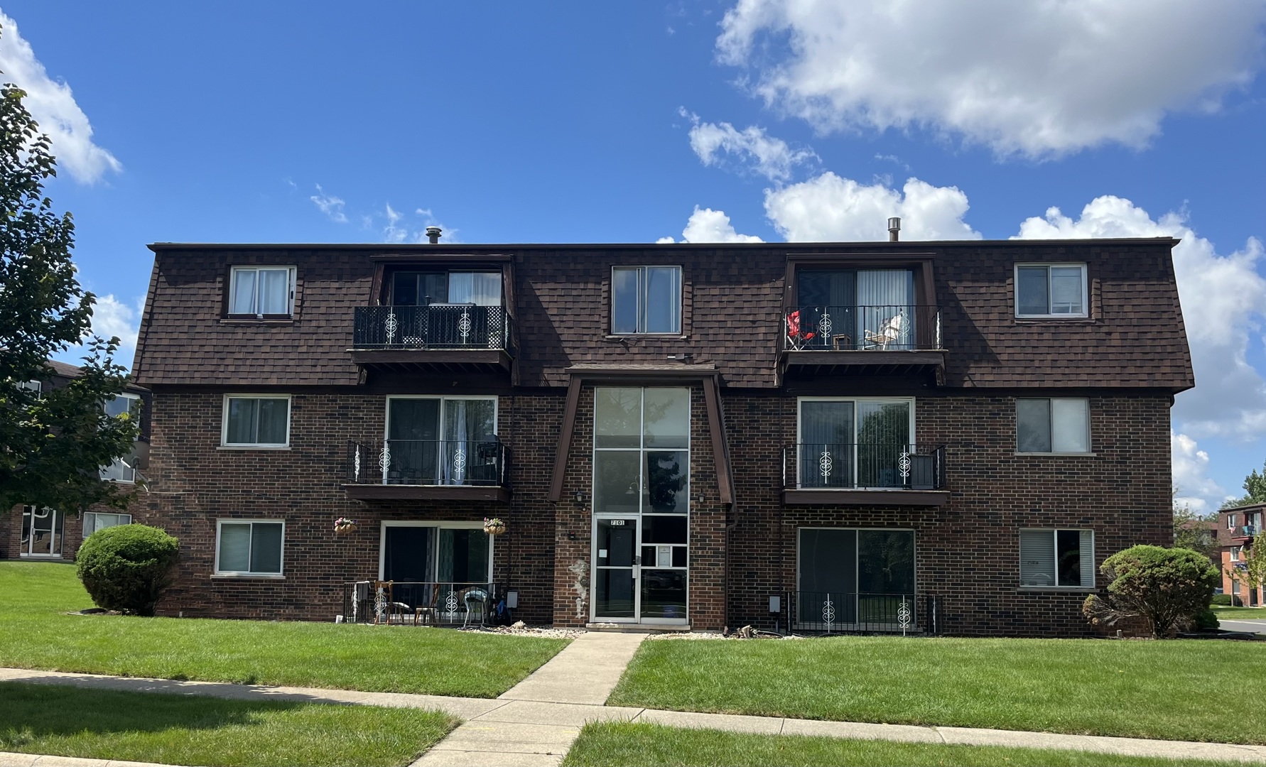 7101 W 166th Street 1c