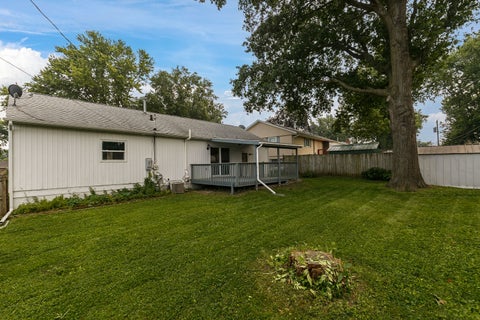 Tiny photo for 2704 Wood Dale Avenue, Davenport, IA 52804 (MLS # 12755660)