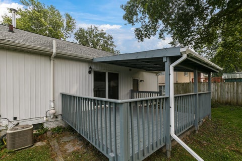 Tiny photo for 2704 Wood Dale Avenue, Davenport, IA 52804 (MLS # 12755660)