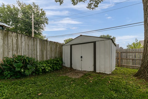 Tiny photo for 2704 Wood Dale Avenue, Davenport, IA 52804 (MLS # 12755660)