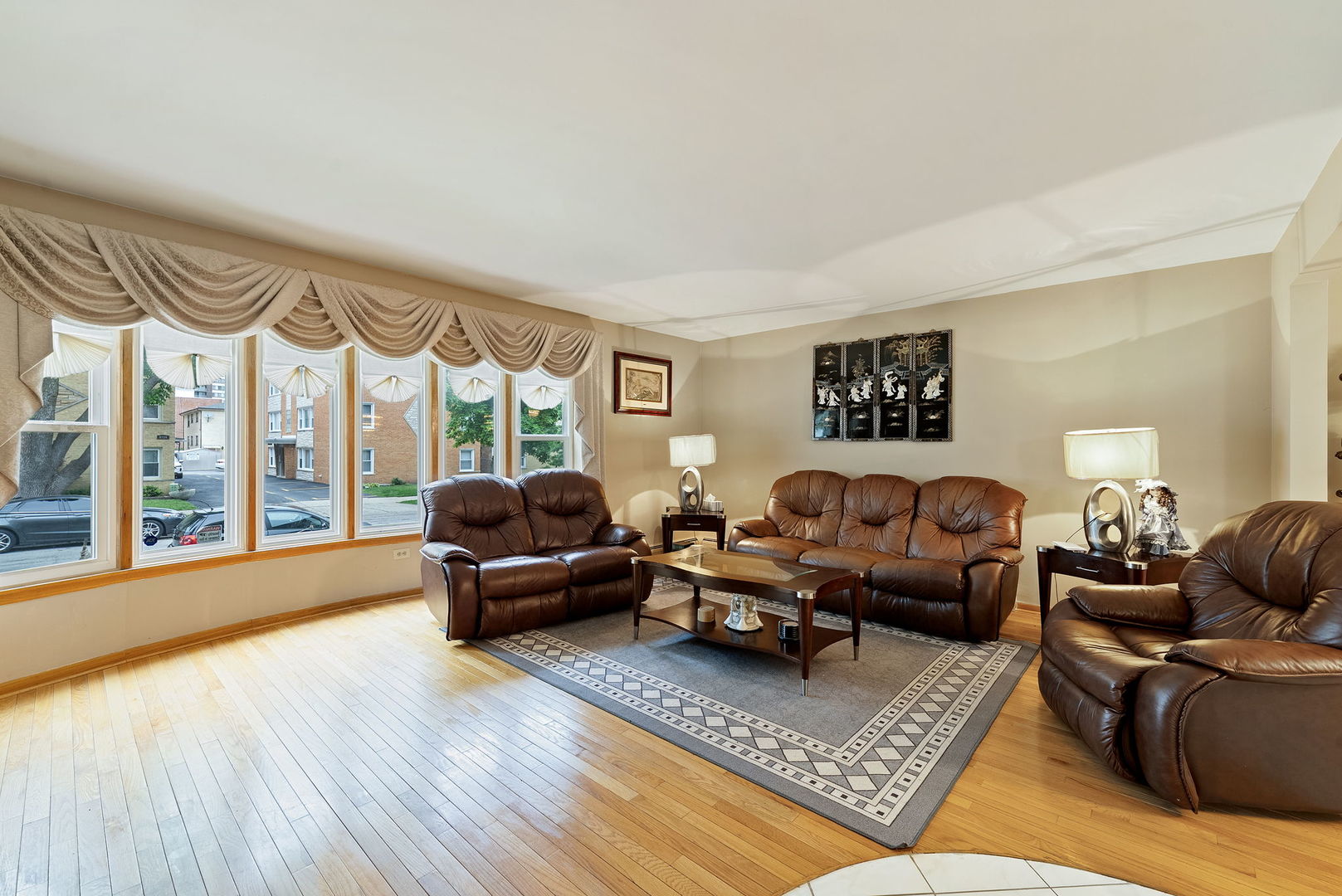 8729 W Summerdale Avenue