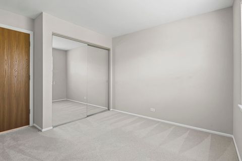 Tiny photo for 62 Beechmont Court #C, Schaumburg, IL 60193 (MLS # 12500729)