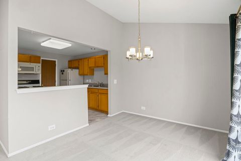 Tiny photo for 62 Beechmont Court #C, Schaumburg, IL 60193 (MLS # 12500729)