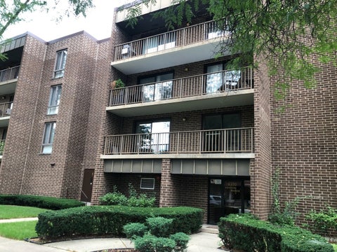 Photo of 8350 W Addison Street #202, Chicago, IL 60634 (MLS # 12747539)