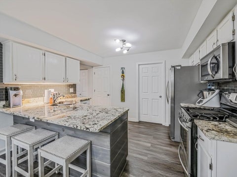 Tiny photo for 68 Cambridge Avenue, Streamwood, IL 60107 (MLS # 12748015)