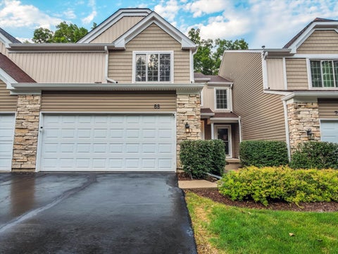 Photo of 68 Cambridge Avenue, Streamwood, IL 60107 (MLS # 12748015)