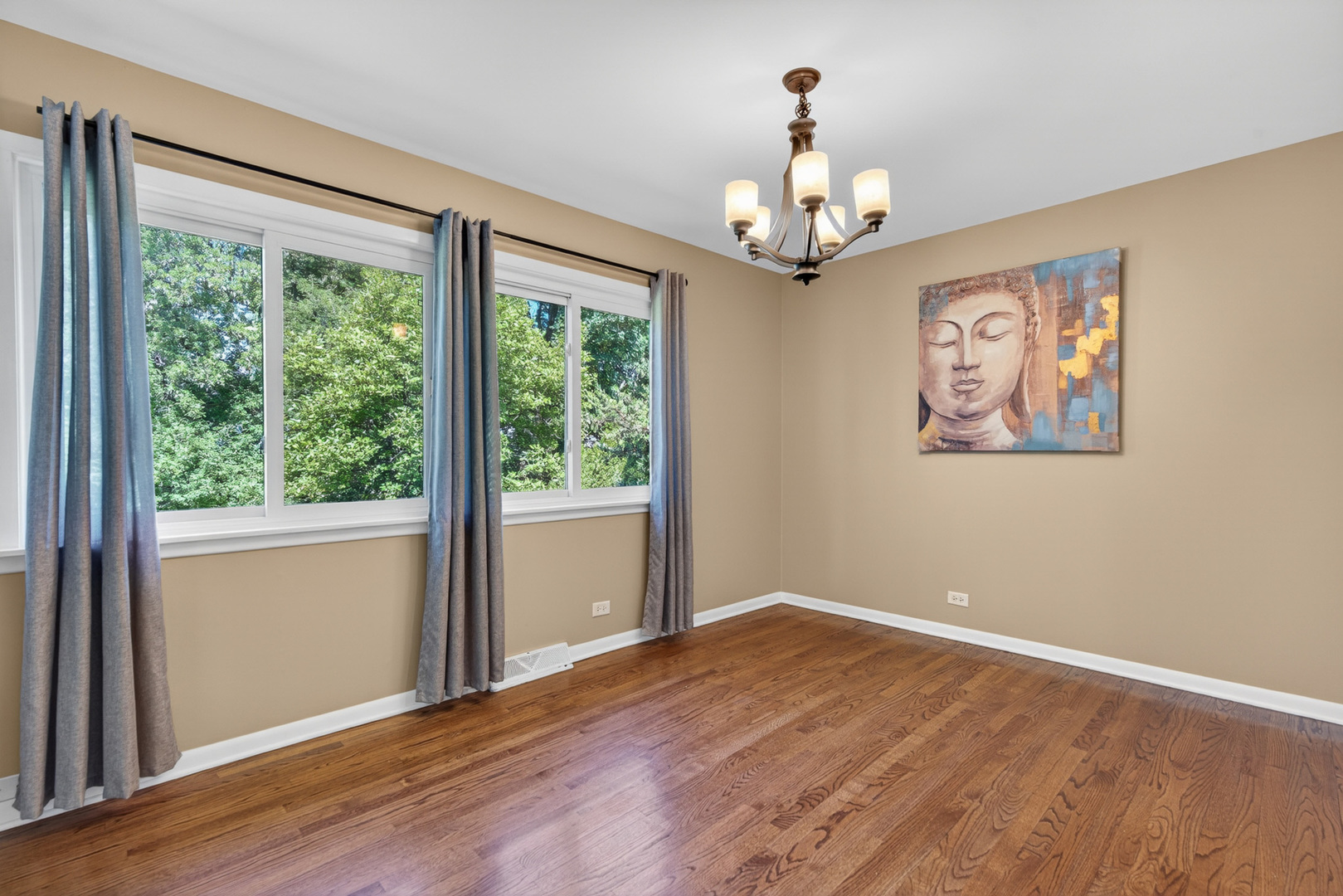 908 S Arlington Heights Road