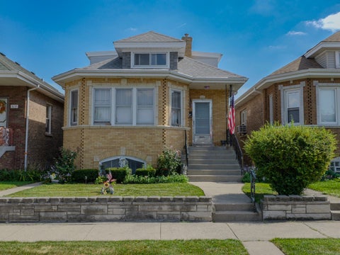 Photo of 3035 N 76th Court, Elmwood Park, IL 60707 (MLS # 12758210)