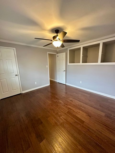 Tiny photo for 305 W Miller Road, Sterling, IL 61081 (MLS # 12541762)