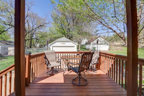 Tiny photo for 232 N 6th Street, Clinton, IA 52732 (MLS # 12624968)