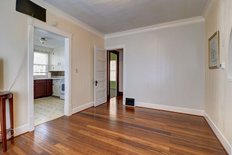 Tiny photo for 232 N 6th Street, Clinton, IA 52732 (MLS # 12624968)