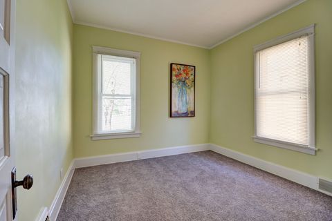 Tiny photo for 232 N 6th Street, Clinton, IA 52732 (MLS # 12624968)