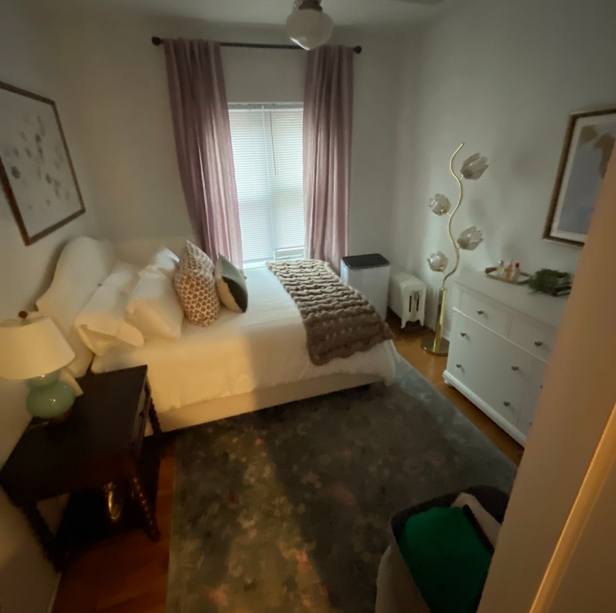 681.5 W Wrightwood Avenue 2W