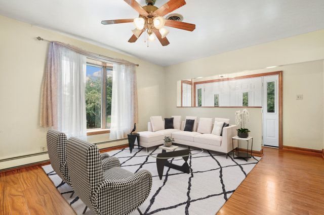 324 Parkshore Drive