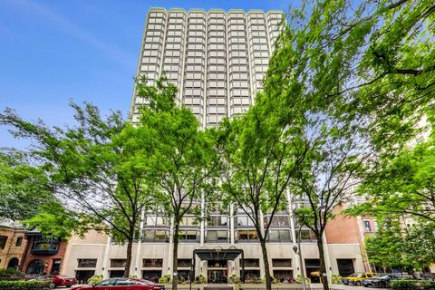 Photo of 50 E Bellevue Place #1504, Chicago, IL 60611 (MLS # 12617552)
