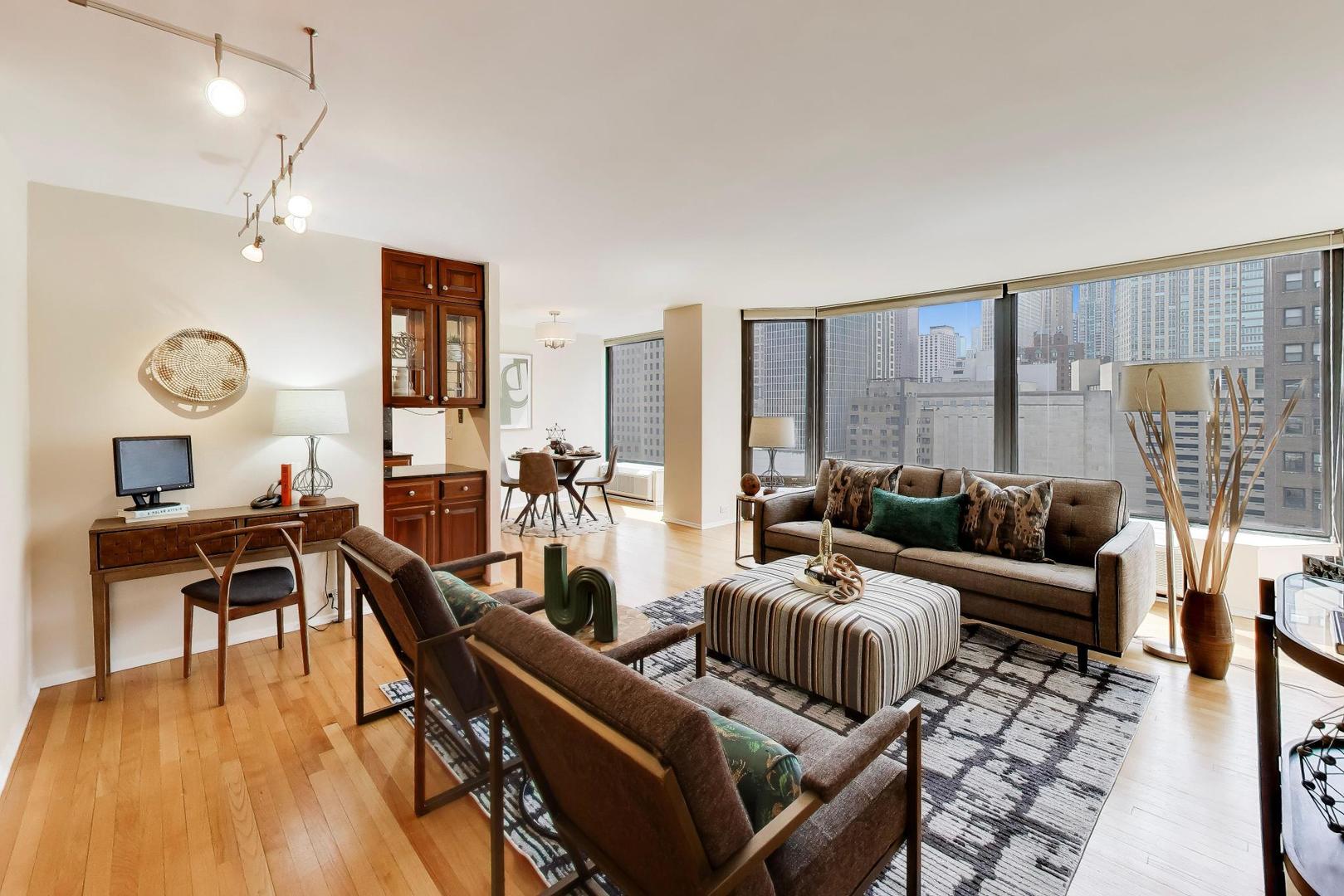 50 E Bellevue Place 1504