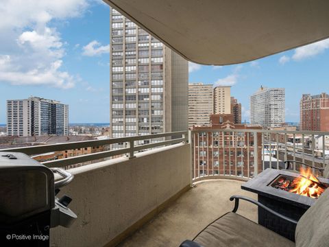 Tiny photo for 3930 N Pine Grove Avenue #1011, Chicago, IL 60613 (MLS # 12546840)