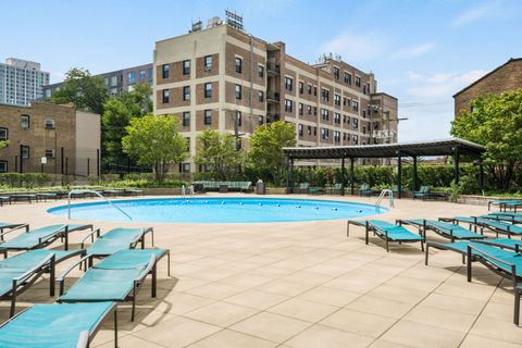 Tiny photo for 3930 N Pine Grove Avenue #1011, Chicago, IL 60613 (MLS # 12546840)