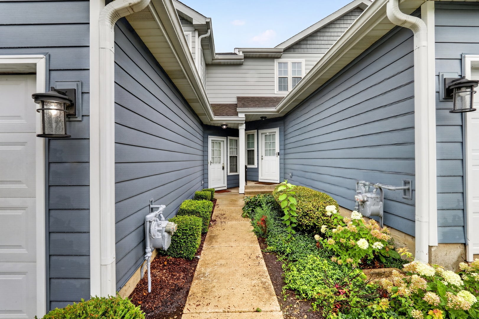 1615 Woodcrest Circle