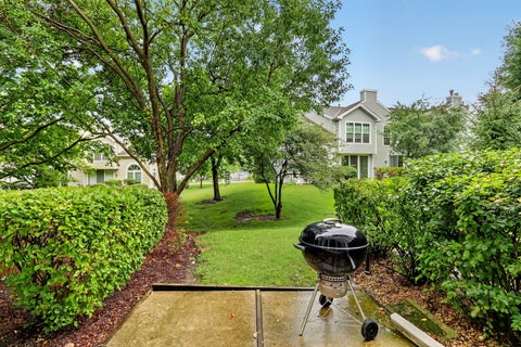 Tiny photo for 1615 Woodcrest Circle, Mundelein, IL 60060 (MLS # 12731227)