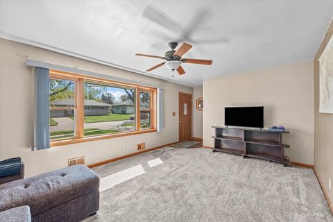 Tiny photo for 803 Emerson Drive, Rockford, IL 61108 (MLS # 12628256)