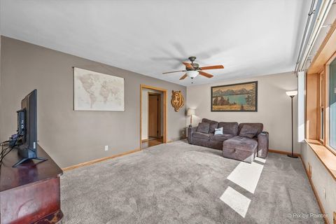 Tiny photo for 803 Emerson Drive, Rockford, IL 61108 (MLS # 12628256)