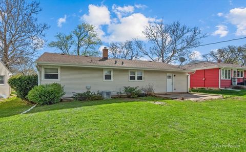 Tiny photo for 803 Emerson Drive, Rockford, IL 61108 (MLS # 12628256)