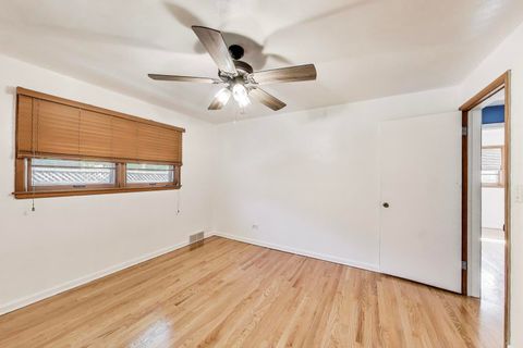 Tiny photo for 2113 Walnut Street, Waukegan, IL 60087 (MLS # 12421175)