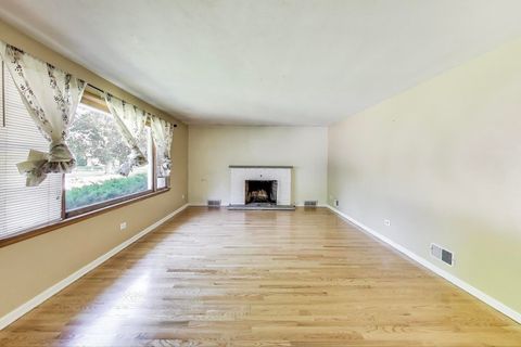 Tiny photo for 2113 Walnut Street, Waukegan, IL 60087 (MLS # 12421175)