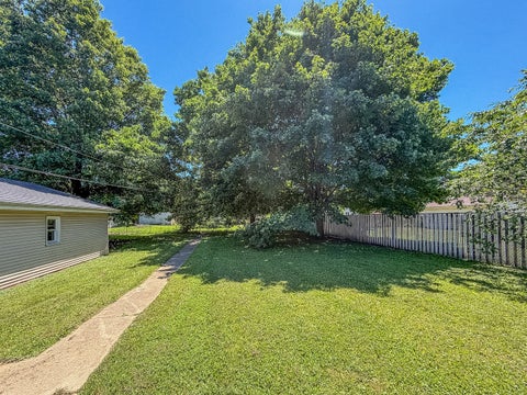 Tiny photo for 626 Bryan Avenue, Danville, IL 61832 (MLS # 12637827)