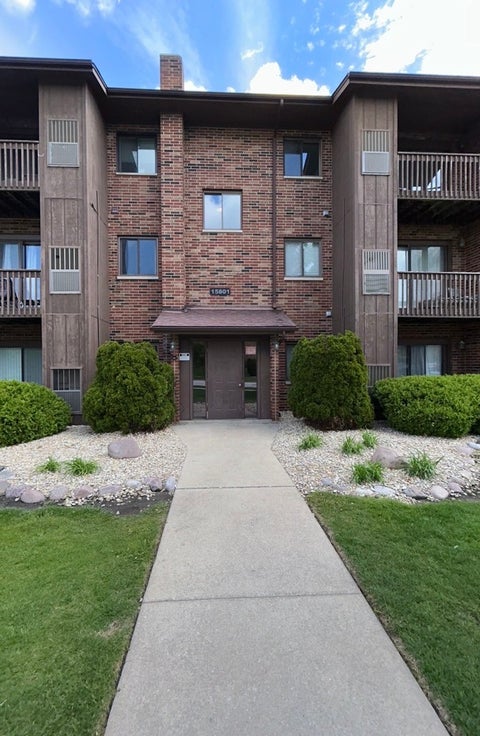 Photo of 15801 Peggy Lane #1, Oak Forest, IL 60452 (MLS # 12643306)
