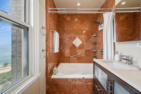 Tiny photo for 5000 S East End Avenue #18C, Chicago, IL 60615 (MLS # 12400235)
