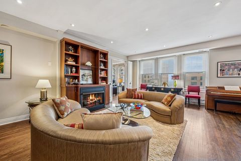 Tiny photo for 5000 S East End Avenue #18C, Chicago, IL 60615 (MLS # 12400235)