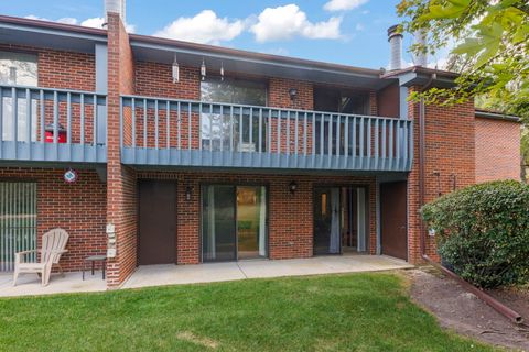 Tiny photo for 1822 Portsmouth Drive #2, Lisle, IL 60532 (MLS # 12484422)