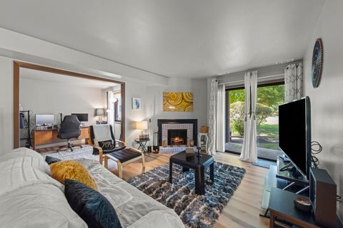 Tiny photo for 1822 Portsmouth Drive #2, Lisle, IL 60532 (MLS # 12484422)