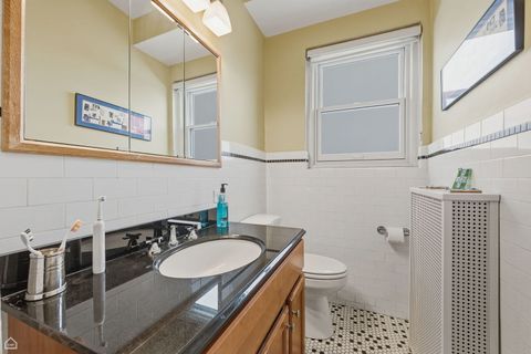 Tiny photo for 5838 S Stony Island Avenue #8E, Chicago, IL 60637 (MLS # 12575210)