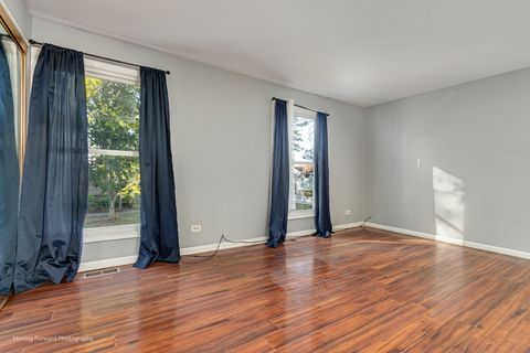 Tiny photo for 1201 S Williamsburg Road, Country Club Hills, IL 60478 (MLS # 12599652)