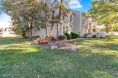 Tiny photo for 1201 S Williamsburg Road, Country Club Hills, IL 60478 (MLS # 12599652)