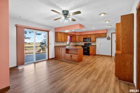 Tiny photo for 1500 12TH Avenue N, Clinton, IA 52732 (MLS # QC4268346)