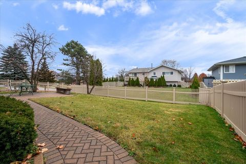 Tiny photo for 731 HIGHPOINT Court, Schaumburg, IL 60193 (MLS # 12520662)