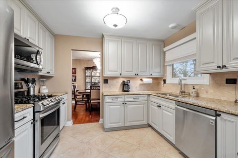 Tiny photo for 731 HIGHPOINT Court, Schaumburg, IL 60193 (MLS # 12520662)