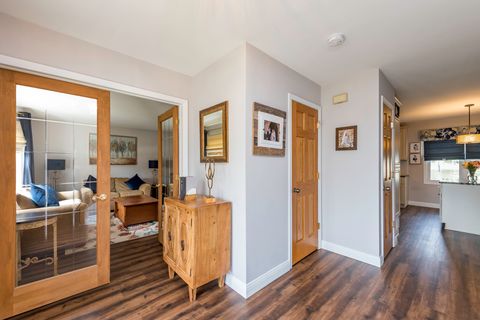 Tiny photo for 508 Cavin Avenue, Winthrop Harbor, IL 60096 (MLS # 12471943)