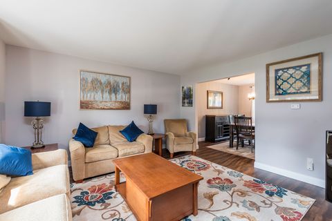 Tiny photo for 508 Cavin Avenue, Winthrop Harbor, IL 60096 (MLS # 12471943)