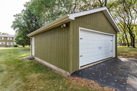 Tiny photo for 508 Cavin Avenue, Winthrop Harbor, IL 60096 (MLS # 12471943)