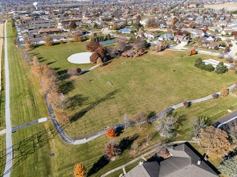 Tiny photo for 18115 Georgia Court #132, Orland Park, IL 60467 (MLS # 12519121)